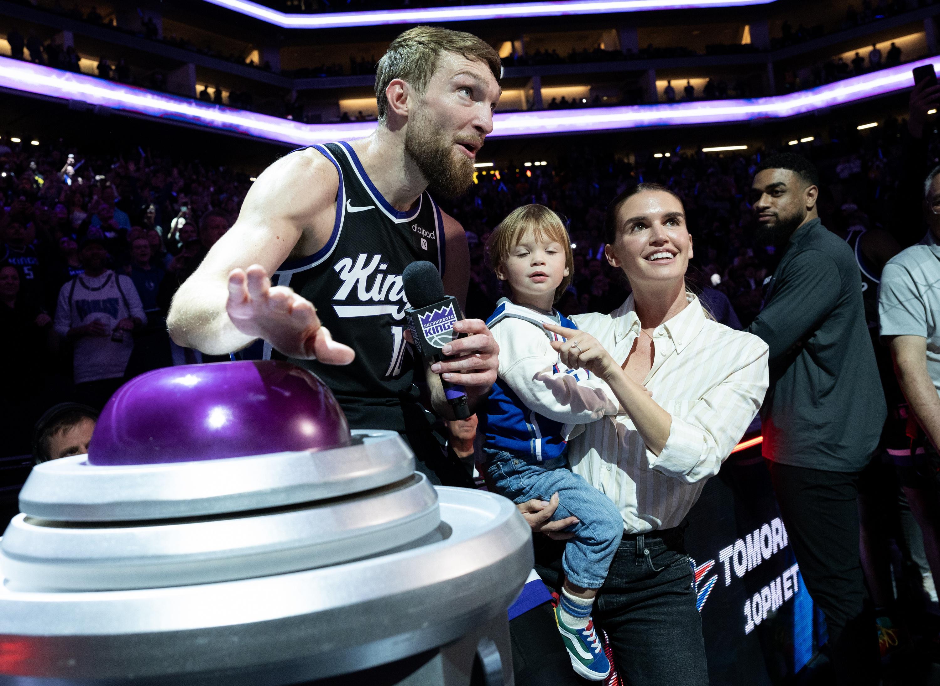 欧媒：立陶宛仅瓦兰一个NBA球员参加欧锦赛 小萨因陪产缺席